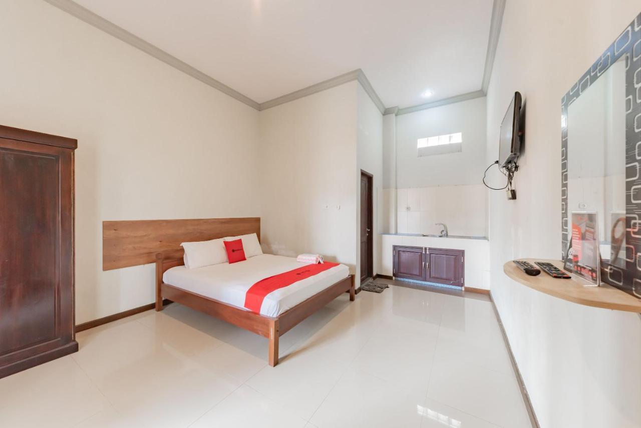 فندق Reddoorz Near Gor Sempaja ساماريندا المظهر الخارجي الصورة