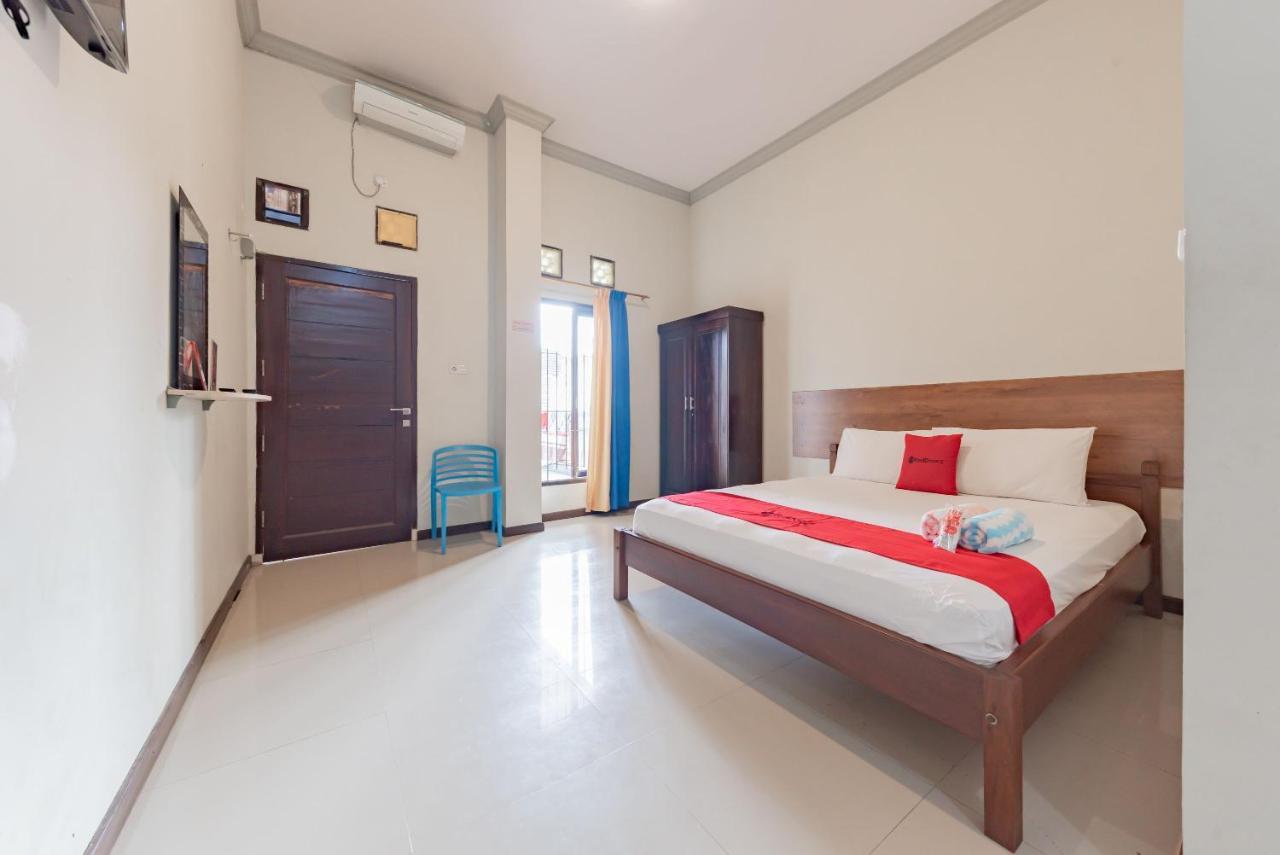 فندق Reddoorz Near Gor Sempaja ساماريندا المظهر الخارجي الصورة